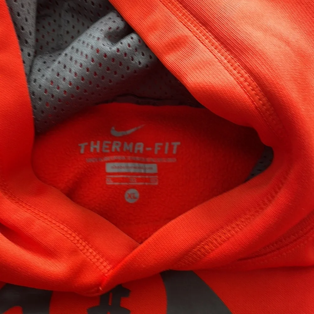 Nike Boys Therma-Fit Orange Hoodie XL‎